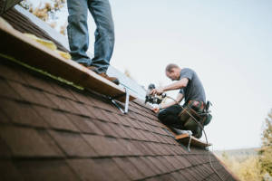 Local Roofers in Coalville, IA